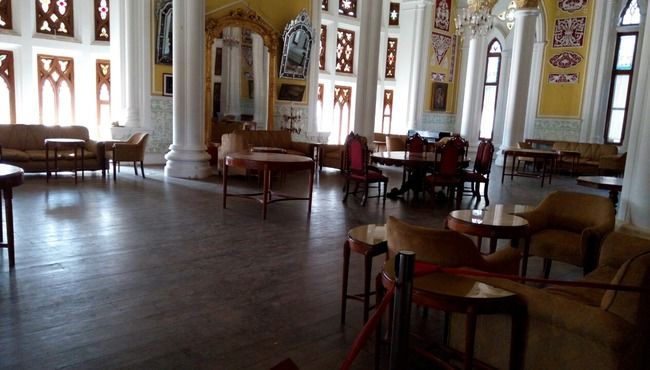 Photo of Bangalore Palace, Jayamahal, Bengaluru, Karnataka, India by Nirali Desai