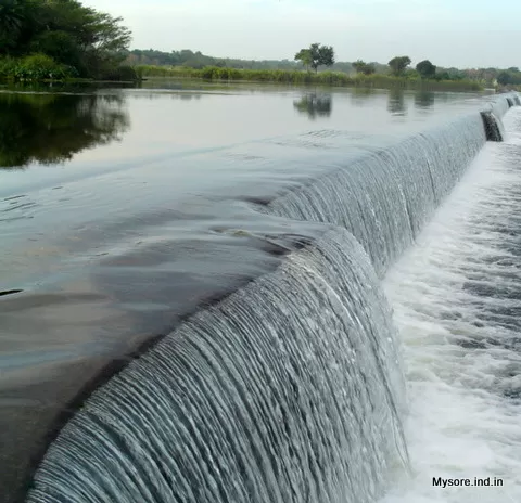 Photo of Balmuri Falls, Balumuri, Yadathittu, Karnataka, India by Shifa Thobani