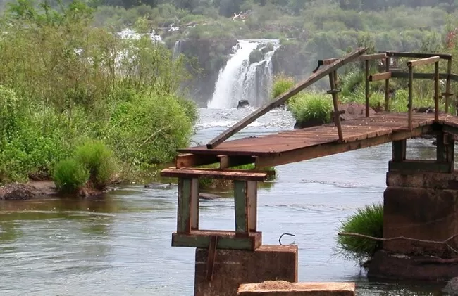 Photo of Iguazu Falls, Misiones Province, Argentina by S D Hollick
