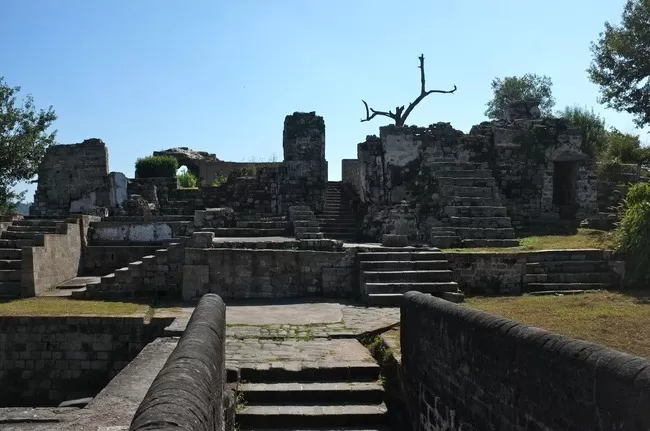 Photo of Kangra Fort, Old Kangra, Kangra, Himachal Pradesh, India by Sreshti Verma