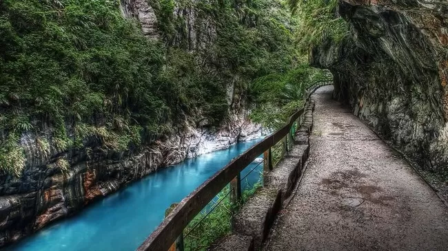 Photo of Taroko Gorge, 富世村, Taiwan by Anthony