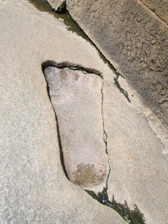 Photo of Nandi Hills, Karnataka, India by Aparajita