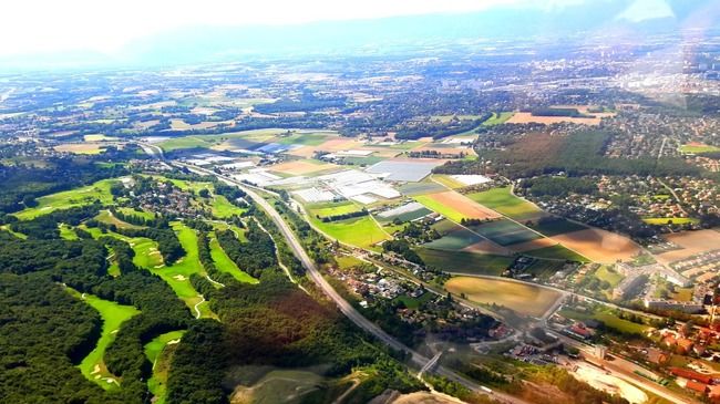 Photo of Geneva, Switzerland by manavi