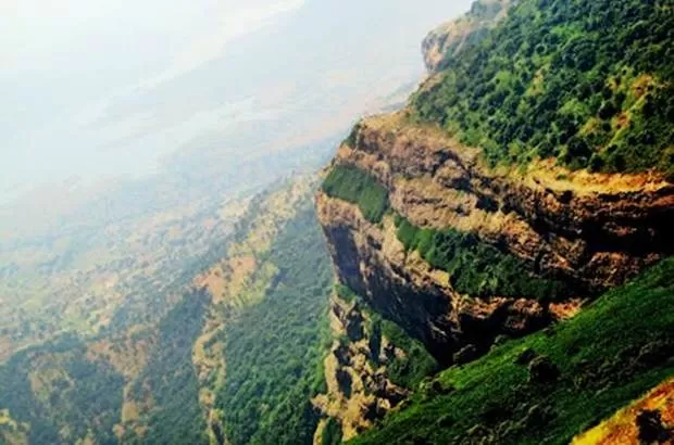 Photo of Kalsubai Peak, Indore, Maharashtra, India by Ridhima Srivastava