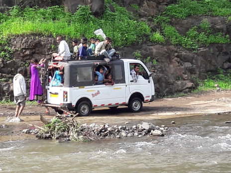 Photo of Dediapada, Gujarat, India by Mohal Banker