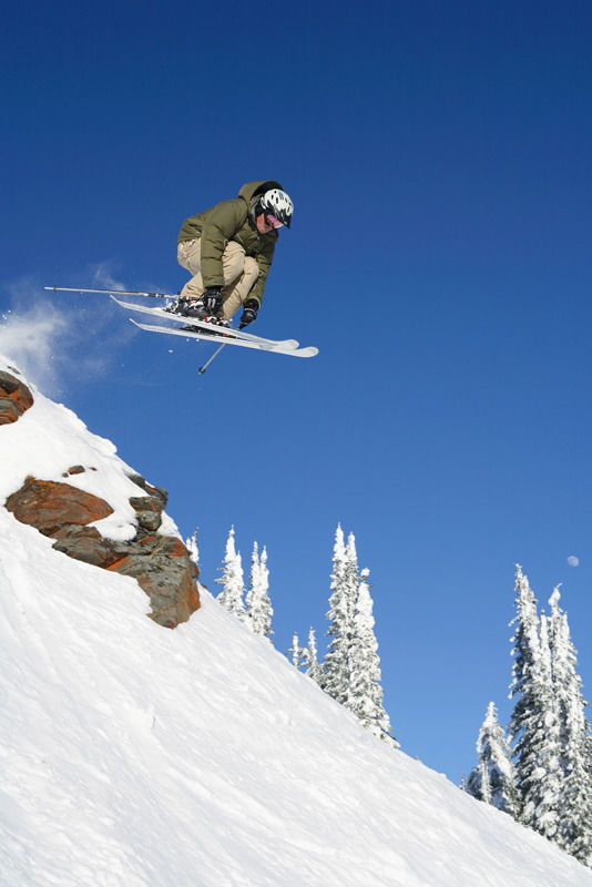 Photo of A Complete Guide To Canada's Exotic Yet Wild Side! by Travel+Leisure India & South Asia