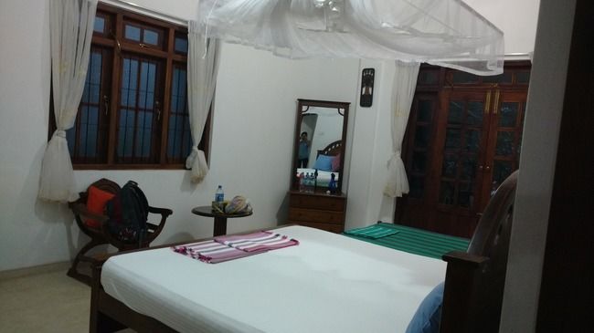 Photo of Sri Dalada Maligawa, Kandy, Sri Lanka by Shruti