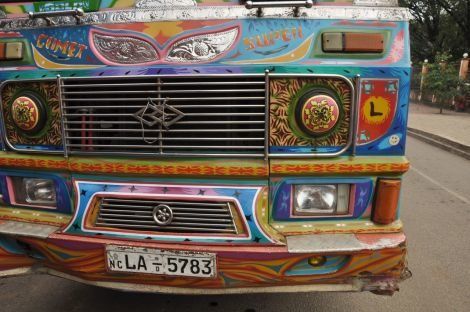 Photo of Travel by Bus in Sri Lanka… the challenge! by Catarina Piedade