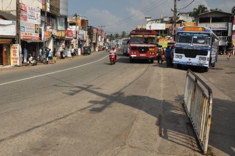 Photo of Travel by Bus in Sri Lanka… the challenge! by Catarina Piedade