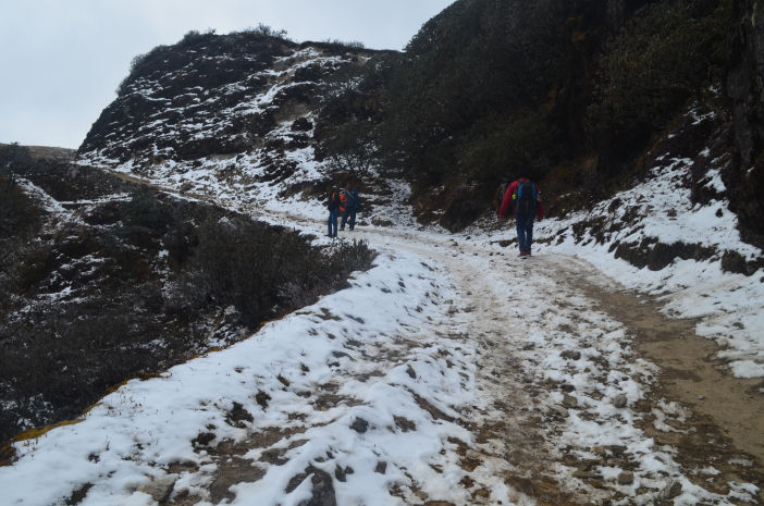 Photo of Sandakphu-Phalut Winter Trek by Chandro Samadder