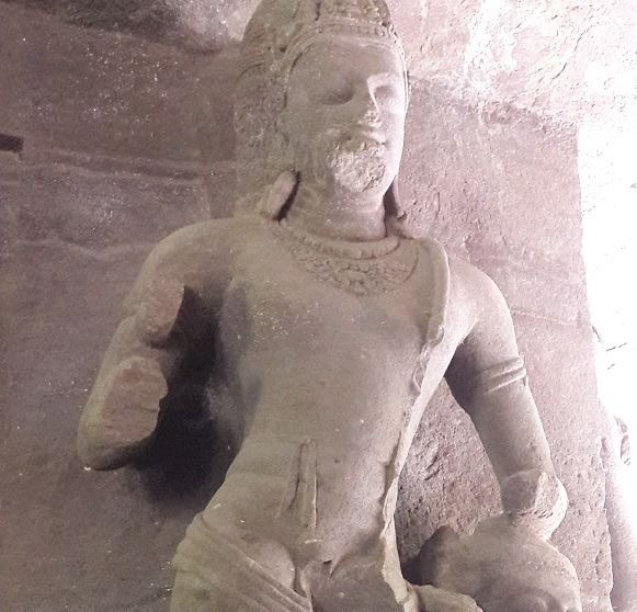 Photo of Visiting Elephanta Caves by Cupid Travellers