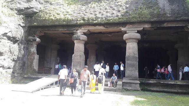 Photo of Visiting Elephanta Caves by Cupid Travellers