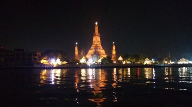 Photo of Wat Arun Bangkok Thailand by vandana.vijay87