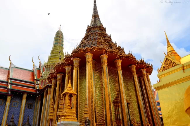 Photo of The Grand Palace Bangkok Thailand by Bobby
