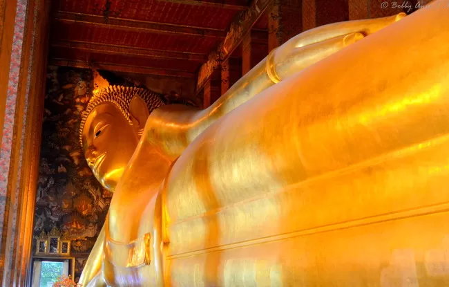 Photo of Wat Pho Phra Borom Maha Ratchawang Bangkok Thailand by Bobby