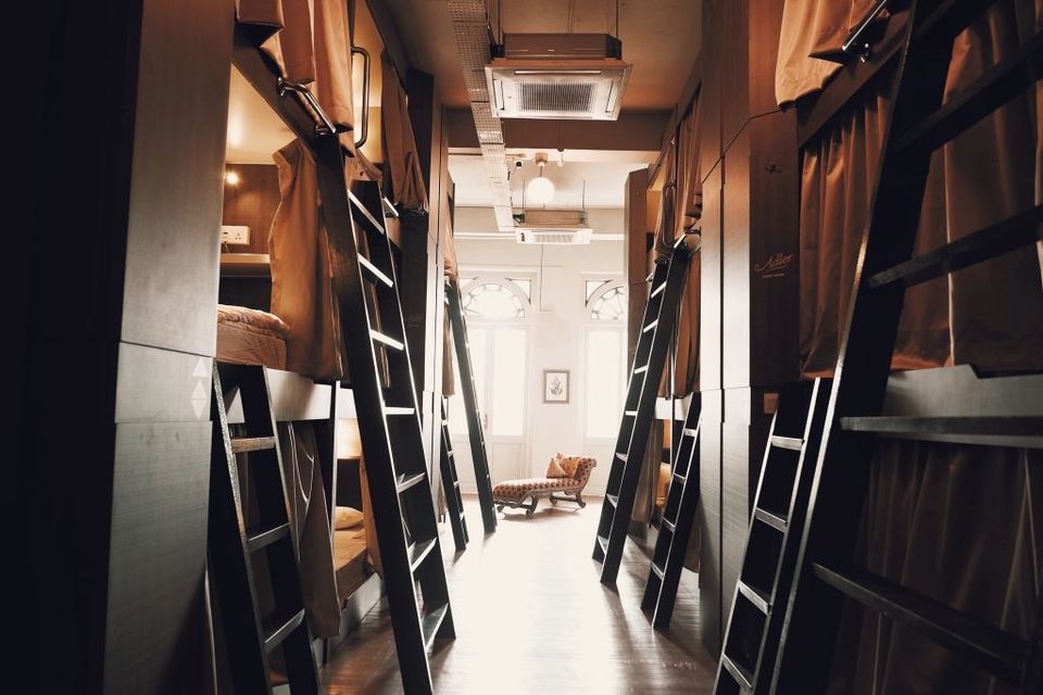 Photo of Singapore Hostels for Student Backpackers on a Budget! by Isabel Leong
