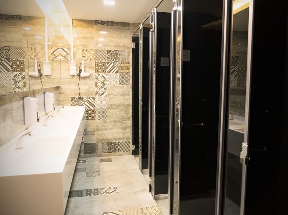 Photo of Singapore Hostels for Student Backpackers on a Budget! by Isabel Leong