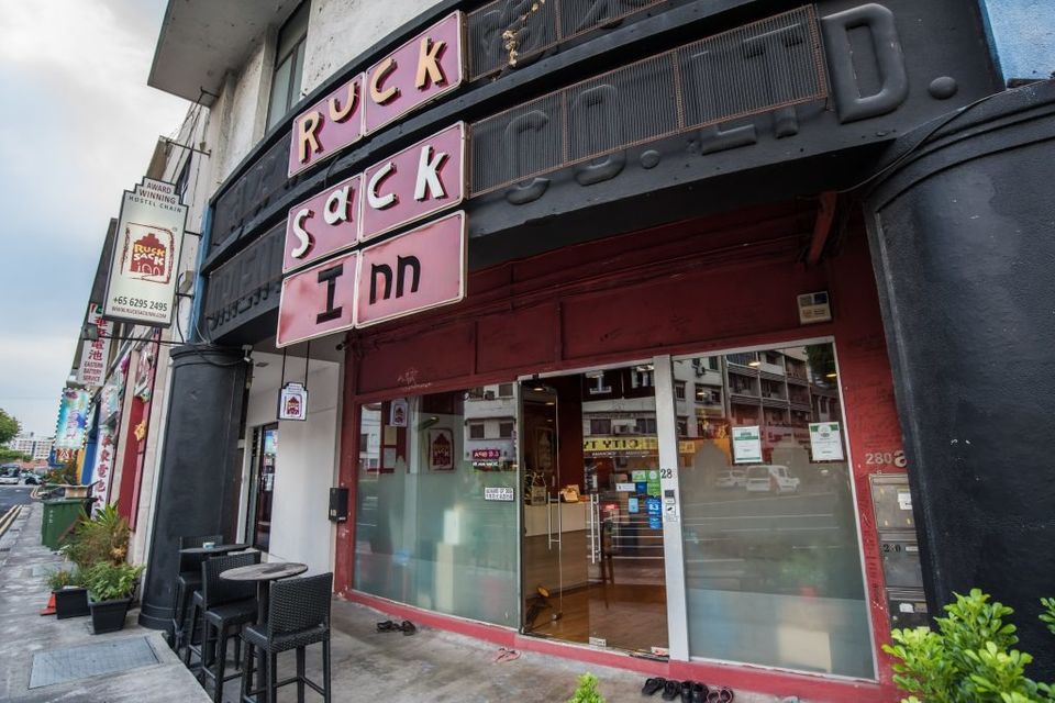 Photo of Singapore Hostels for Student Backpackers on a Budget! by Isabel Leong