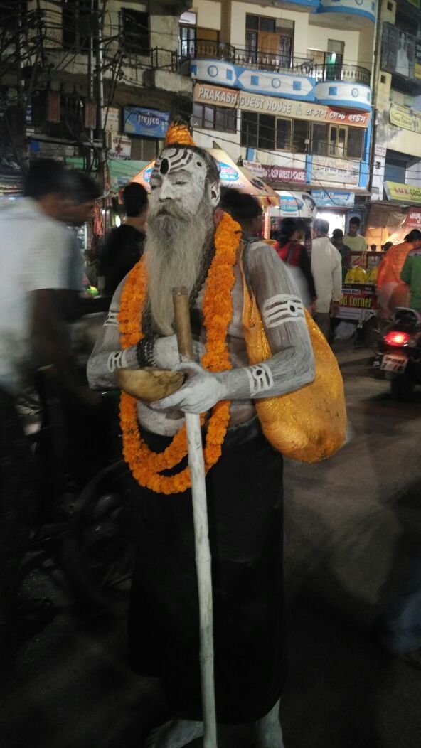 Photo of Dashashwamegh ghat, Uttar Pradesh, India by Travel Katha