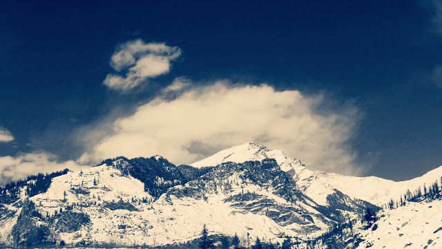 Photo of Manali, Himachal Pradesh, India by Priyanshu Rana