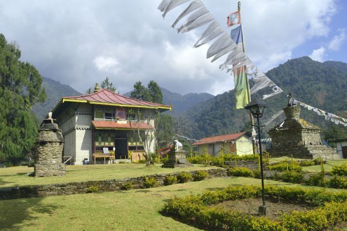 Photo of Kathok Lake, Yuksom, Sikkim, India by Sayantan Mukherjee
