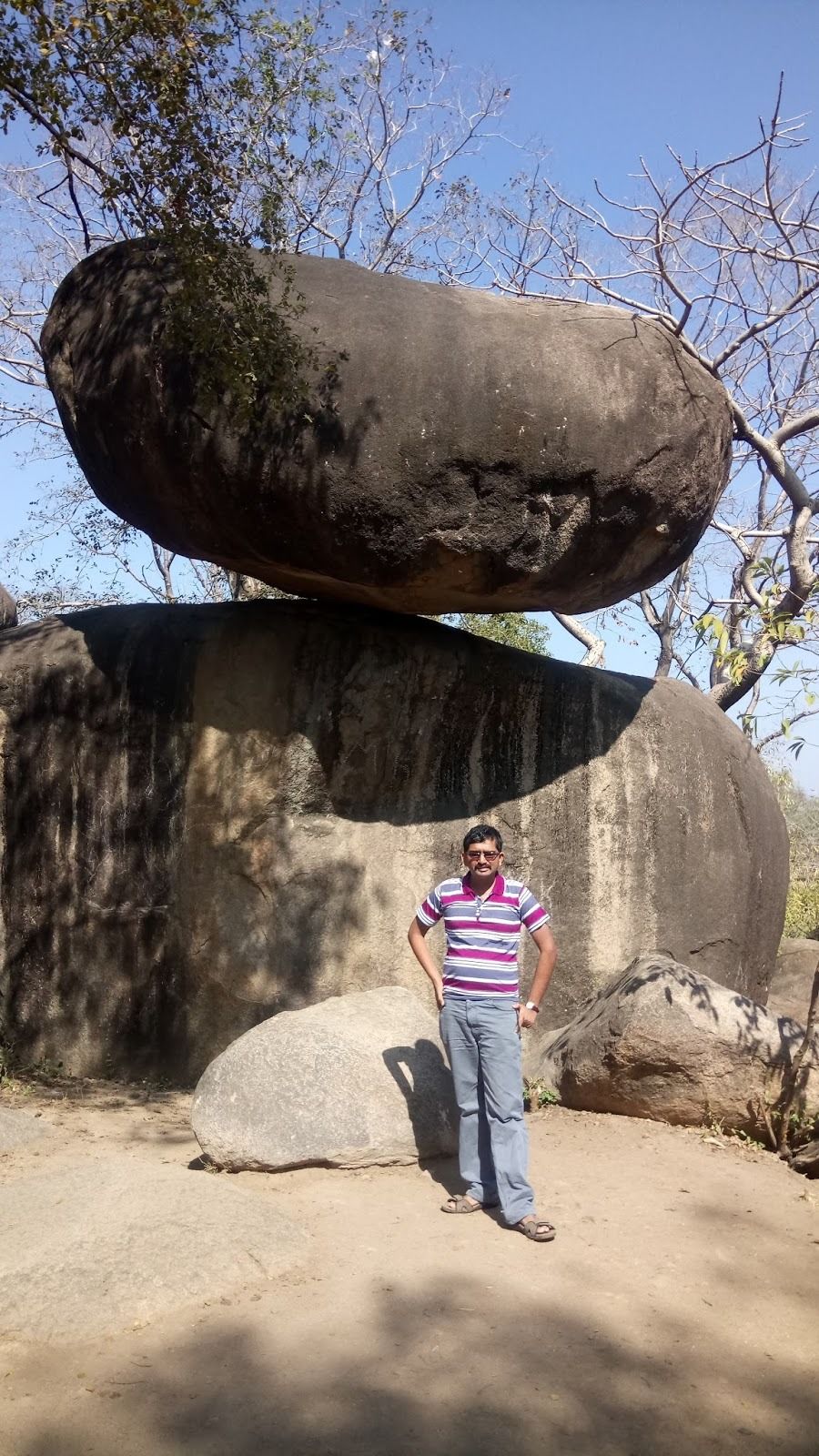 Photo of Marble Rocks, Jabalpur, Madhya Pradesh, India by ajayramaseshan