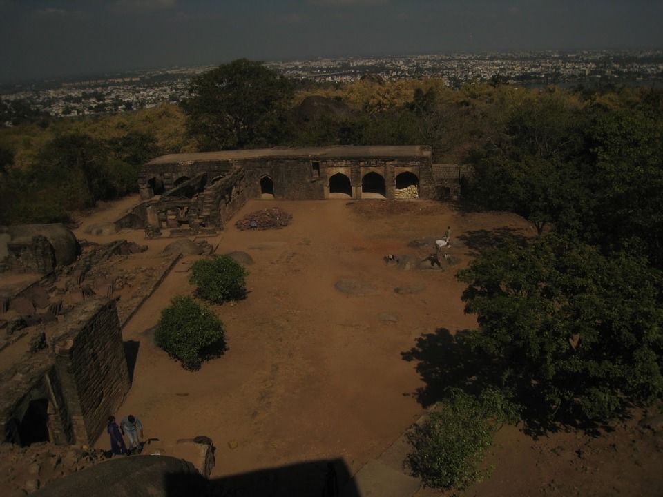 Photo of Madan mahal fort, Gurudev Colony, Jabalpur, Madhya Pradesh, India by ajayramaseshan