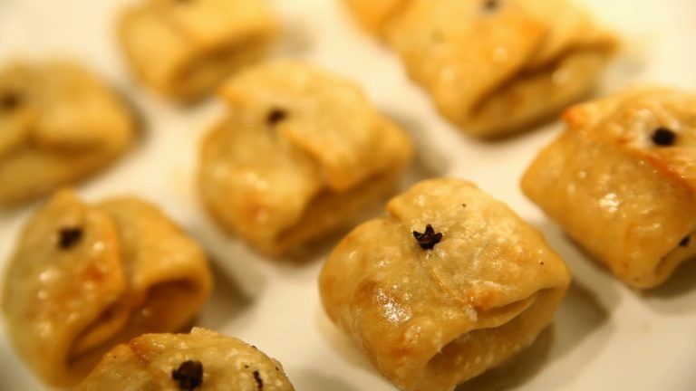 Photo of 16 Bihari Cuisine Every Traveler Must Taste by Urvesh Bhatt