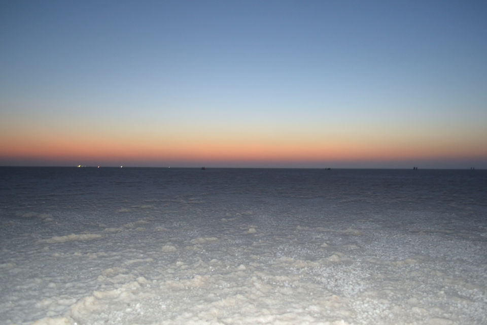 Photo of Rann of Kutch, Kutch, Gujarat, India by ramesh