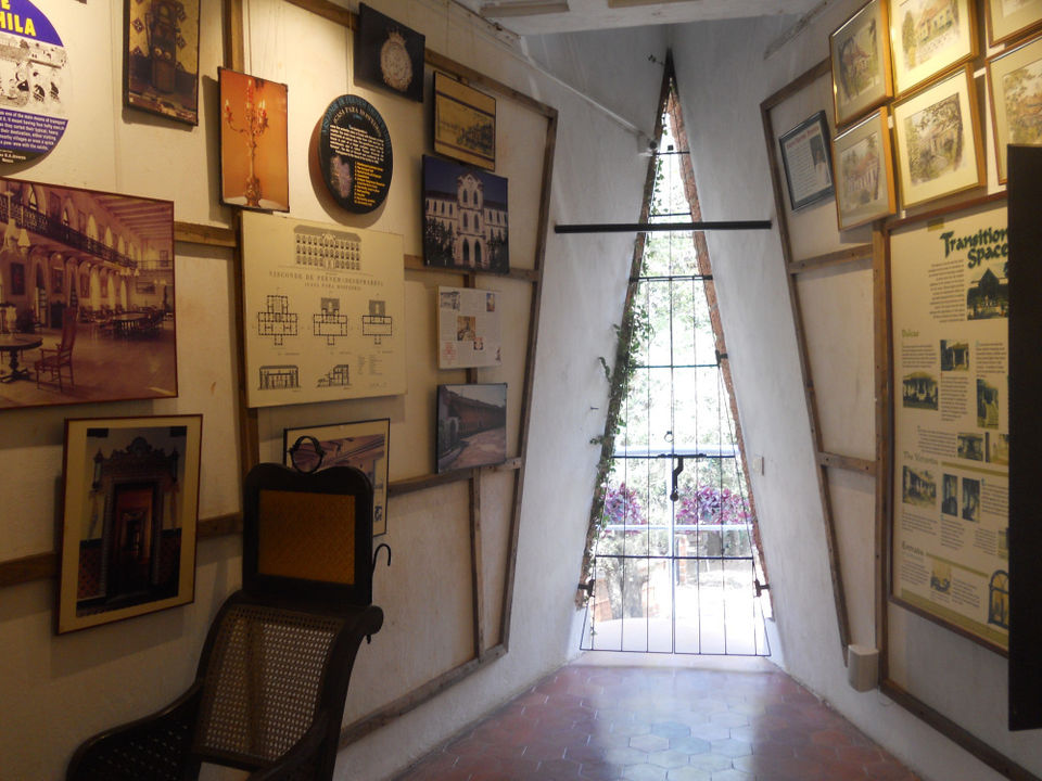 Photo of Arvalem Caves, Sanquelim, Goa, India by yokesh babu