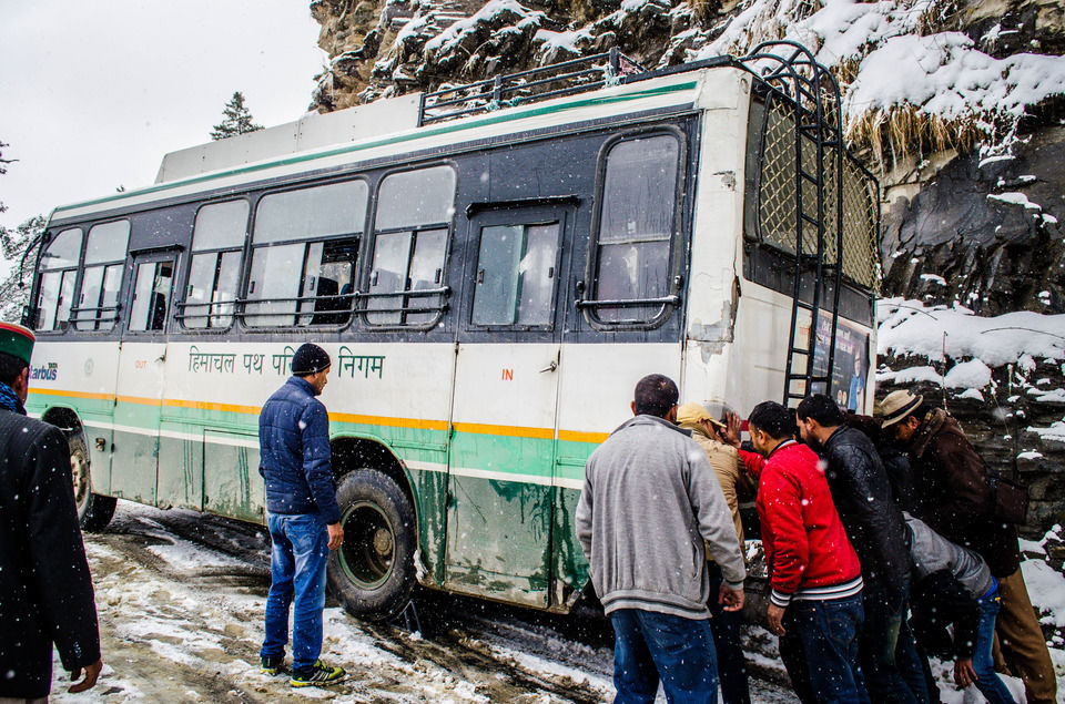 Photo of How We Found A Winter Wonderland Just 6 Hours Away From Shimla by Sreshti Verma