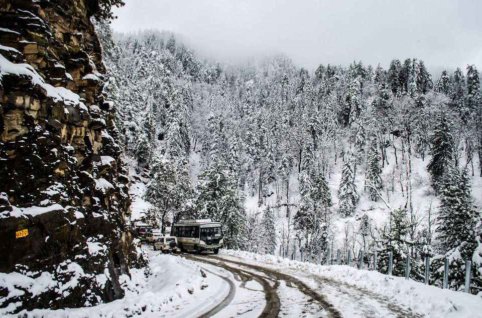 Photo of How We Found A Winter Wonderland Just 6 Hours Away From Shimla by Sreshti Verma