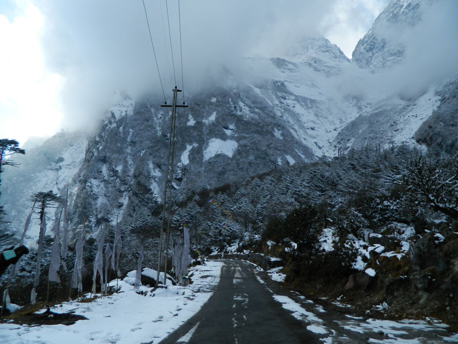 Photo of Lachung- On A Magical Misty Morning by Anurag Banerjee