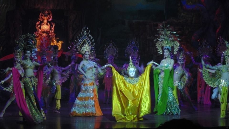 Photo of Singapore-Thailand Trip: The Alcazar Show - Pattaya by Neha