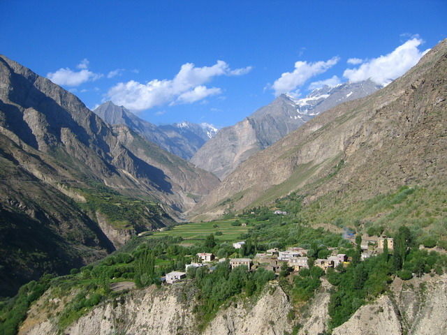Photo of Sarchu, Lahaul And Spiti, Himachal Pradesh, India by Pankti Shah