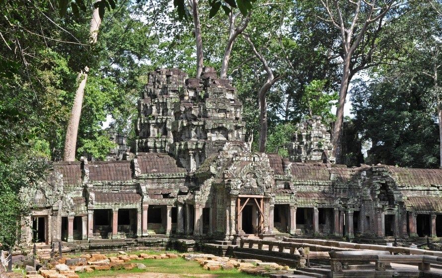 Photo of Cambodia: From Bangkok to Siem Reap and Angkor Wat Travel Guide ⋆ by Jana Dunworth