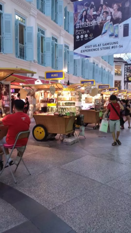 Photo of Singapore Memoir Part One by Ritusree exploring