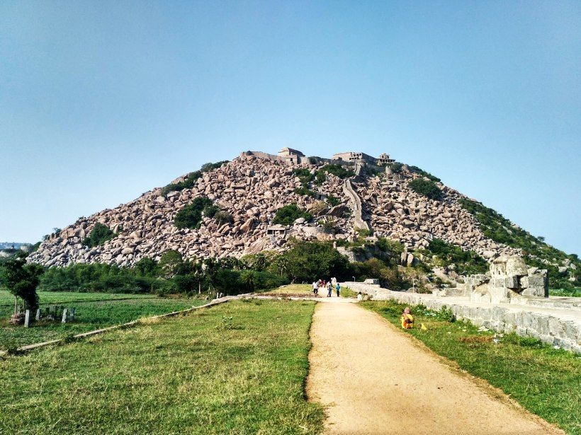 Photo of Gingee Fort, Gingee, Tamil Nadu, India by nikhilshnde