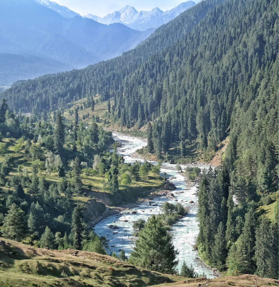 Photo of A Kashmiri Local's Guide To Exploring The Hidden Trails Of Aru And Lidderwat Valleys by Aamir Wani