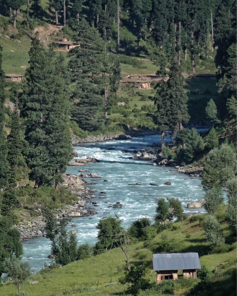 Photo of A Kashmiri Local's Guide To Exploring The Hidden Trails Of Aru And Lidderwat Valleys by Aamir Wani
