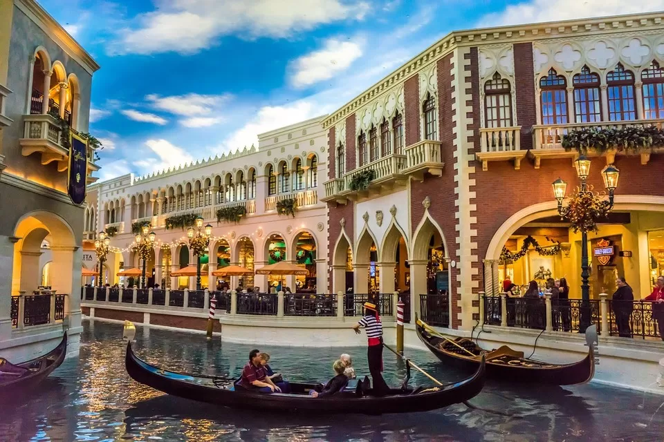 Photo of Las Vegas, NV, United States by Himani Khatreja