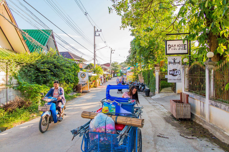 Photo of This Summer, Head To The Coolest Backpacker Town Of Thailand by Sreshti Verma