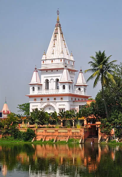 Photo of Varad Vinayak Temple, Mahad, Maharashtra, India by Pallavi Paul