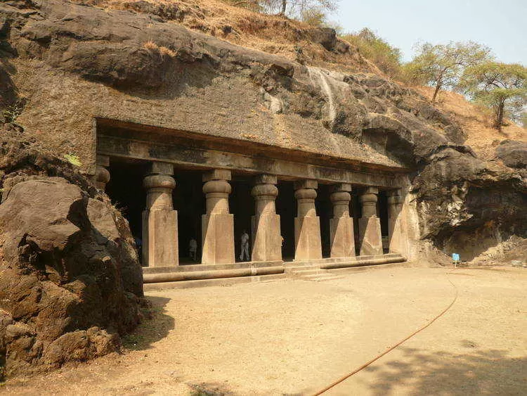 Photo of Elephanta Caves, Gharapuri, Maharashtra, India by Fly With Shaunak