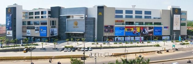 Photo of DB City Mall, Bhopal, Madhya Pradesh, India by Divya
