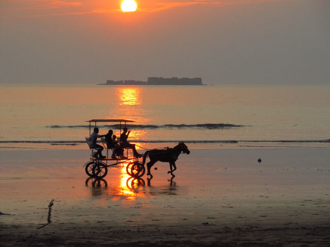 Photo of Alibaug, Maharashtra, India by Aditi Majumder