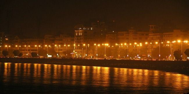 Photo of Marine Drive, Kochi, Kerala, India by Shifa Thobani