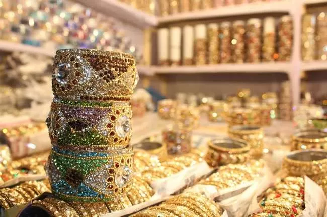 Photo of Tobacco Bazaar, Main Road, Kachiguda, Hyderabad, Telangana, India by Jia Khan