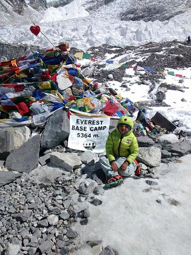 Photo of Mount Everest by Gunjan Upreti