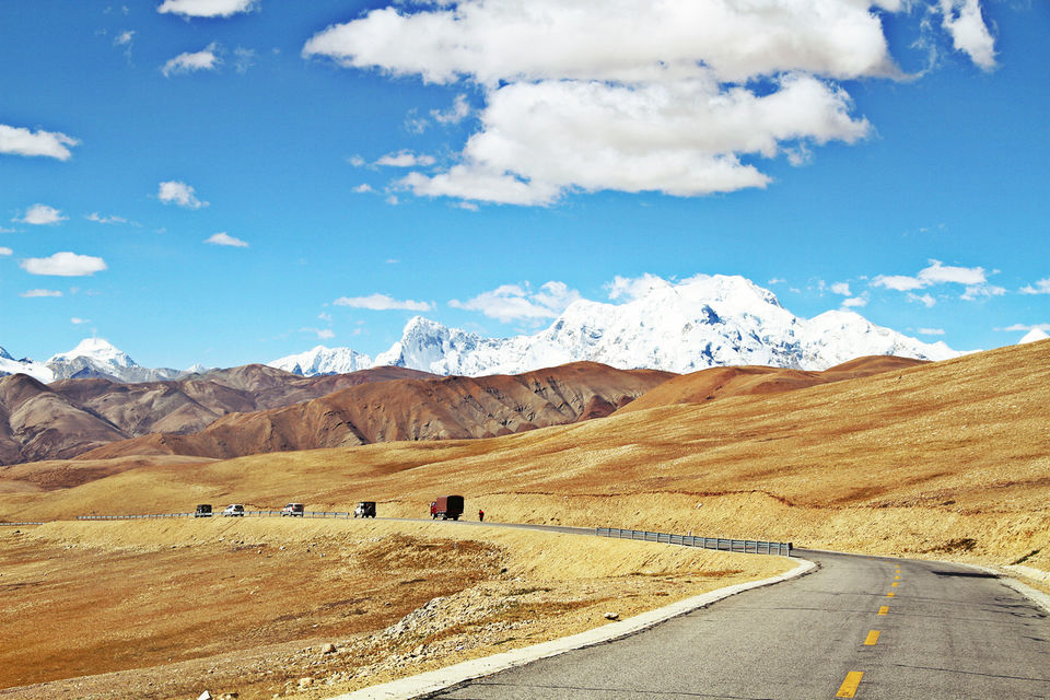 Photo of Drive To The Highest Point Of Adventure – 'Everest Base Camp', Tibet by Nerdy Adventuress